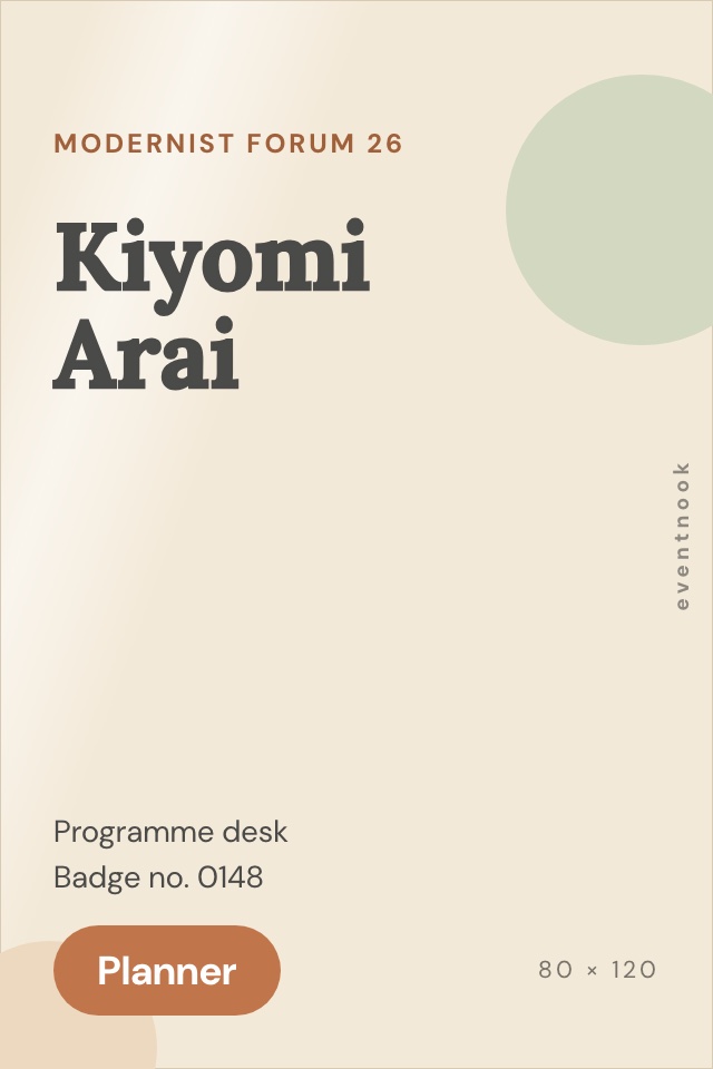 80 × 120 mm PVC card badge: cream organiser badge with name, programme desk details and Planner role